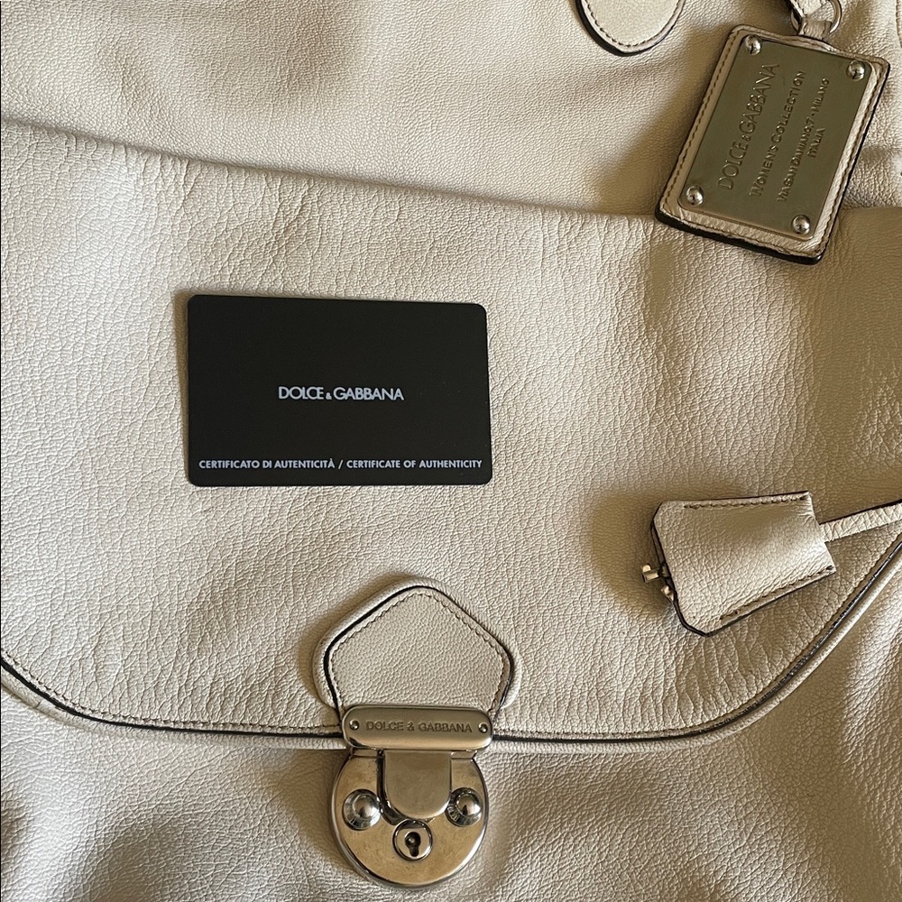 Dolce & Gabbana Miss Catch cream leather bag - Picture 13 of 16